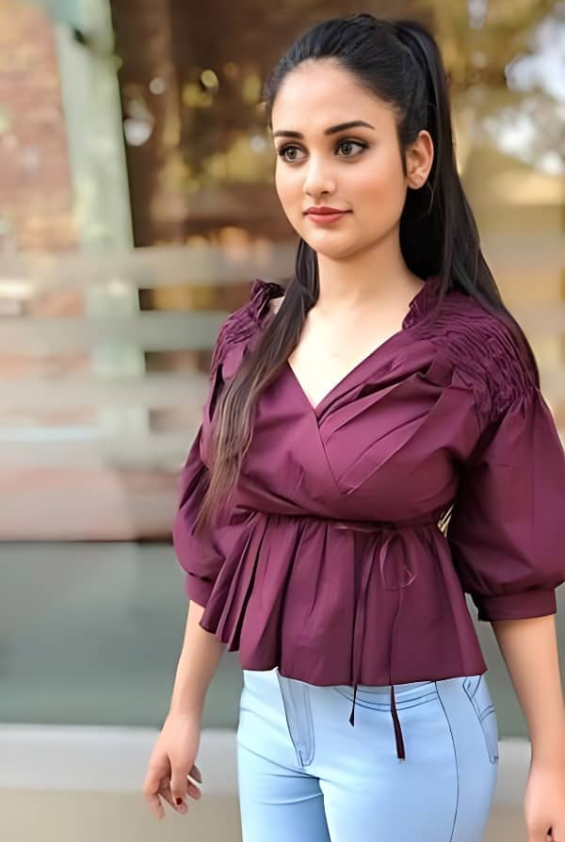 Gurgaon Escort Tina
